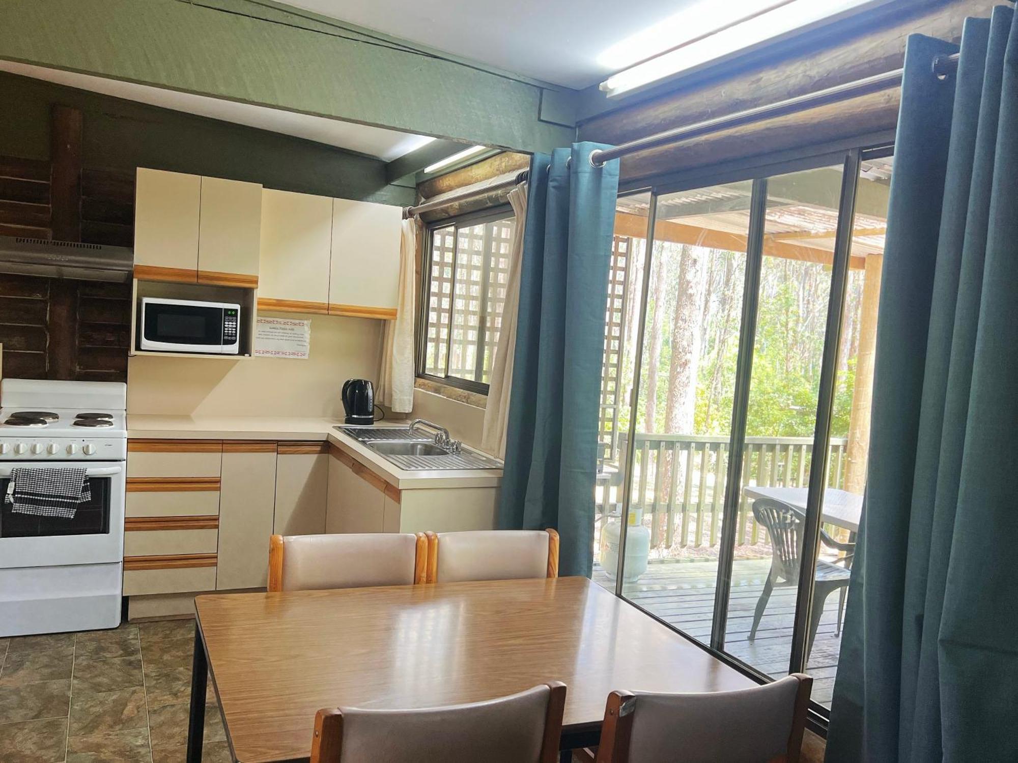 Lakes Entrance Log Cabins Εξωτερικό φωτογραφία